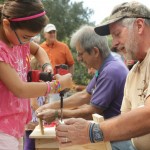 16-20161001_10-52-10-brwc-kids-w-birdhouses